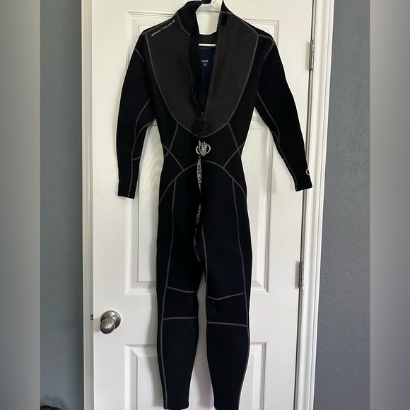 Unisex XS O’Neil wetsuit - Picture 2 of 5